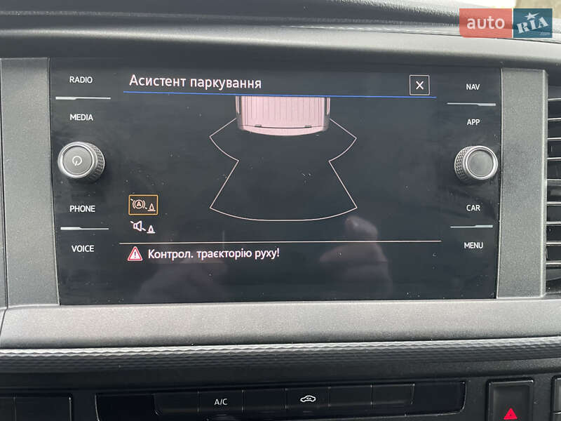 Грузовой фургон Volkswagen Transporter 2021 в Дубно