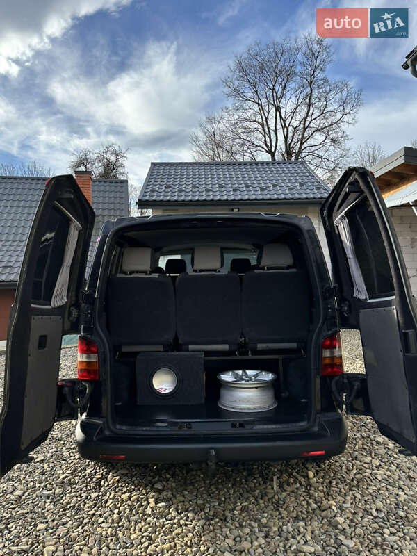 Минивэн Volkswagen Transporter 2004 в Стрые