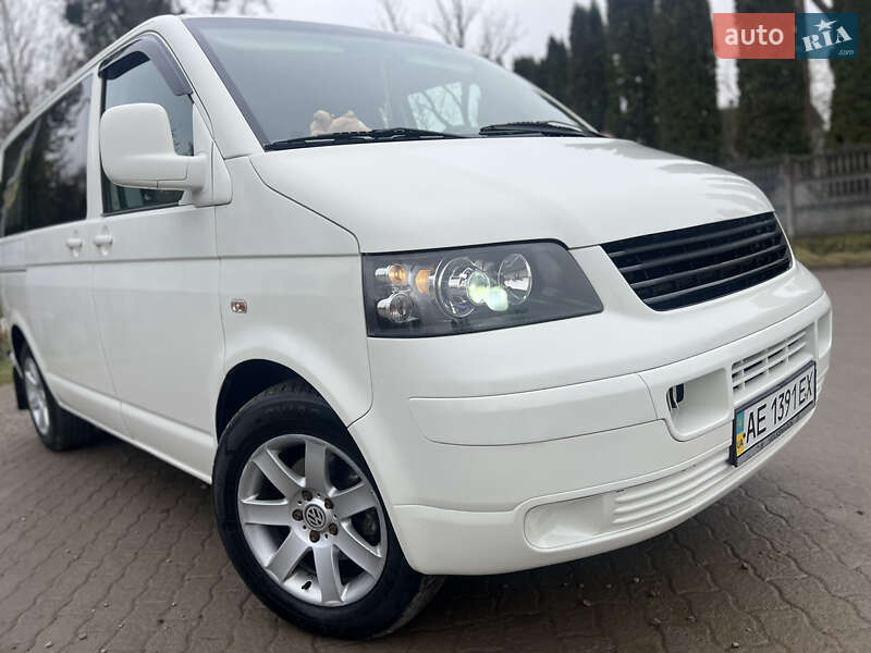 Минивэн Volkswagen Transporter 2006 в Львове