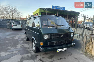 Минивэн Volkswagen Transporter 1986 в Киеве