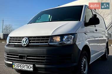 Вантажний фургон Volkswagen Transporter 2017 в Харкові