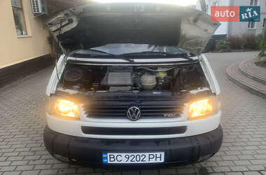 Мінівен Volkswagen Transporter 2000 в Львові