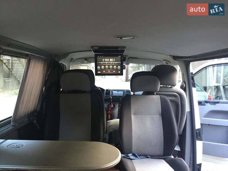 Минивэн Volkswagen Transporter 2005 в Одессе