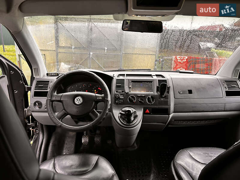 Минивэн Volkswagen Transporter 2007 в Михайловке-Рубежовке