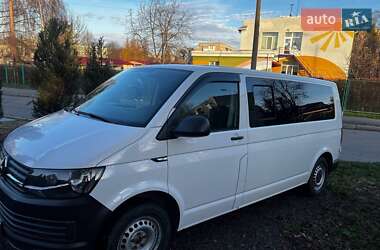 Минивэн Volkswagen Transporter 2017 в Луцке