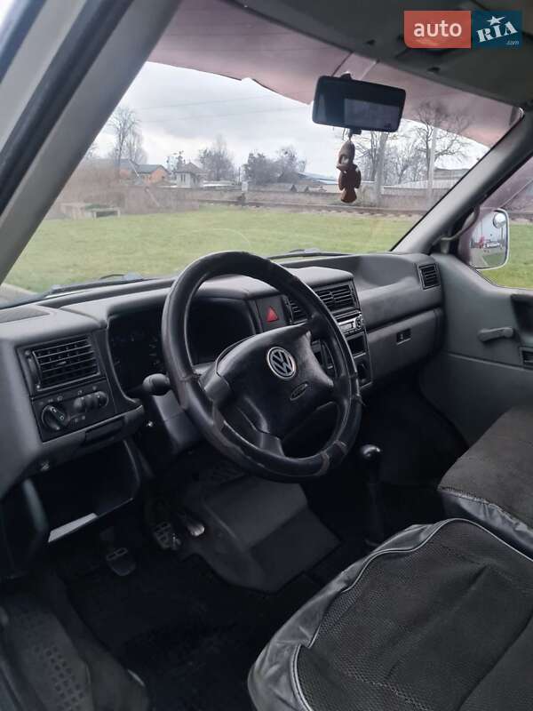 Минивэн Volkswagen Transporter 2000 в Черкассах
