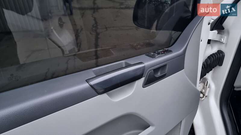 Грузовой фургон Volkswagen Transporter 2014 в Кропивницком