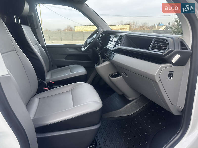 Грузовой фургон Volkswagen Transporter 2023 в Дубно