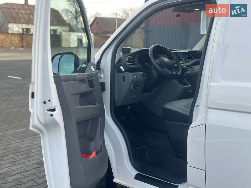 Грузовой фургон Volkswagen Transporter 2023 в Дубно