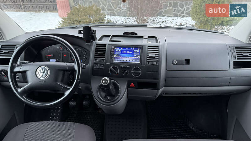 Минивэн Volkswagen Transporter 2006 в Борисполе