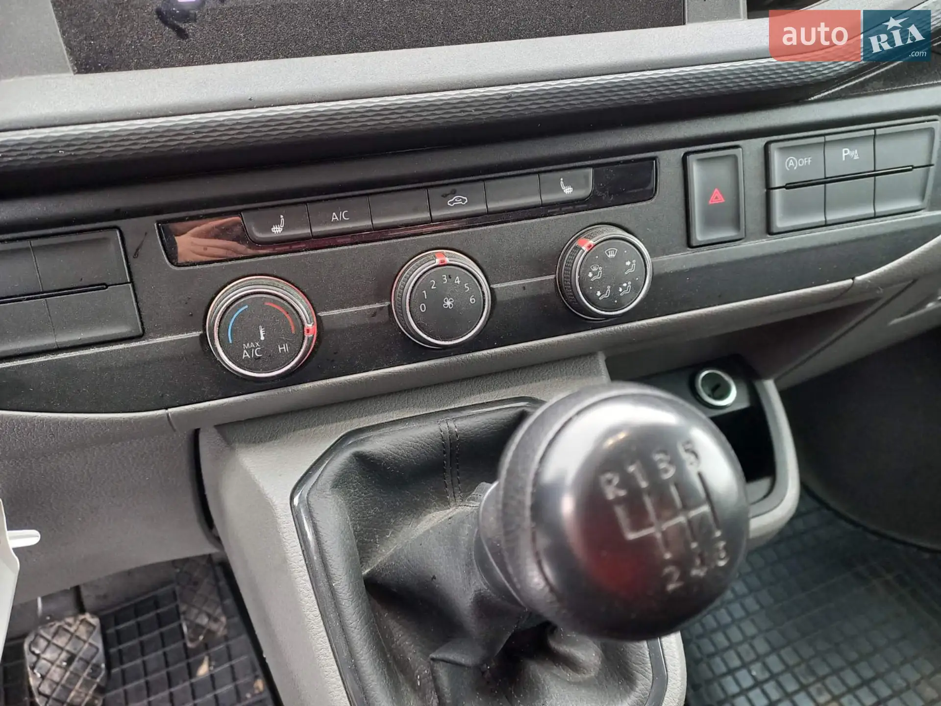 2021 Volkswagen Transporter - мініатюра 45