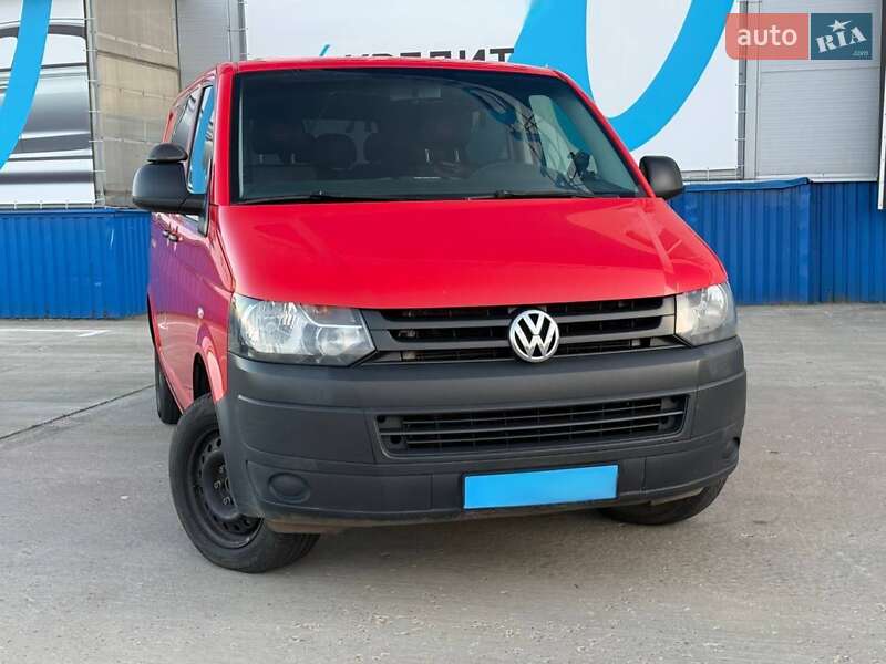 Минивэн Volkswagen Transporter 2014 в Киеве