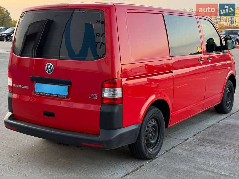 Минивэн Volkswagen Transporter 2014 в Киеве