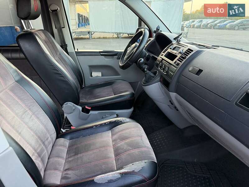 Минивэн Volkswagen Transporter 2014 в Киеве