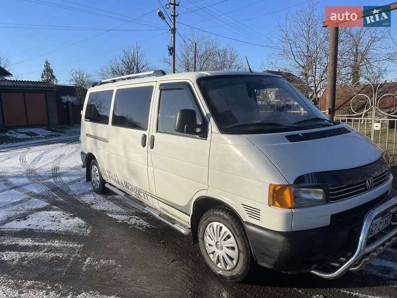 Мінівен Volkswagen Transporter 1998 в Чернівцях