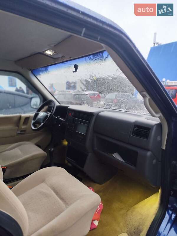 Volkswagen Transporter 2001