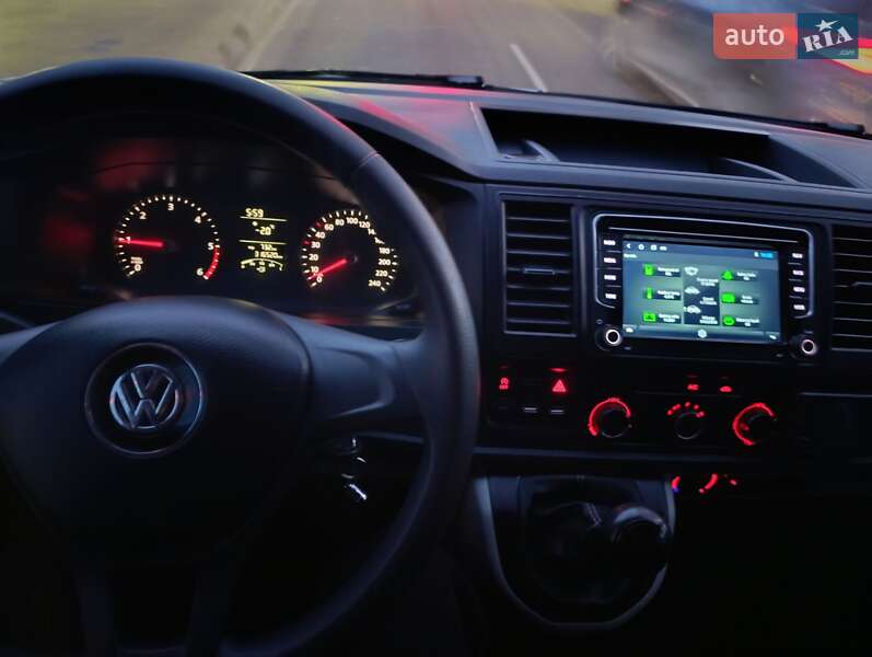 Мінівен Volkswagen Transporter 2017 в Житомирі