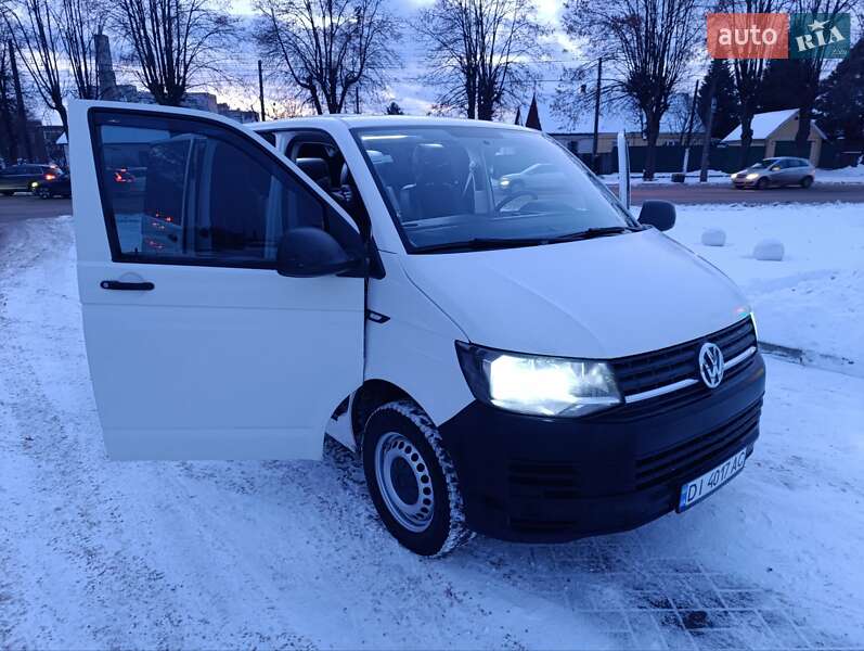 Мінівен Volkswagen Transporter 2017 в Житомирі