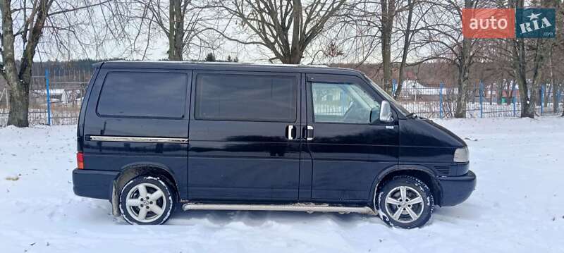 Минивэн Volkswagen Transporter 2003 в Коростышеве