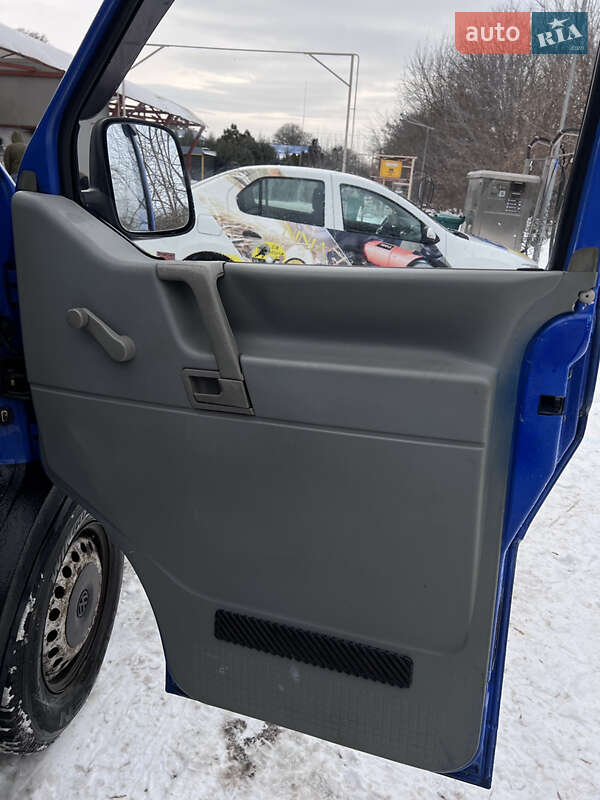 Мінівен Volkswagen Transporter 1997 в Рівному фото 25 Мінівен Volkswagen Transporter 1997 в Рівному