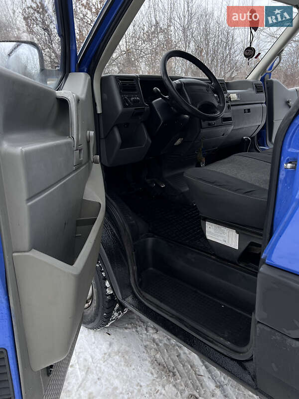 Мінівен Volkswagen Transporter 1997 в Рівному фото 39 Мінівен Volkswagen Transporter 1997 в Рівному