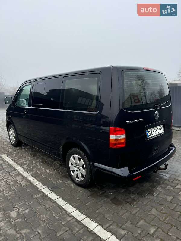 Мінівен Volkswagen Transporter 2009 в Хмельницькому