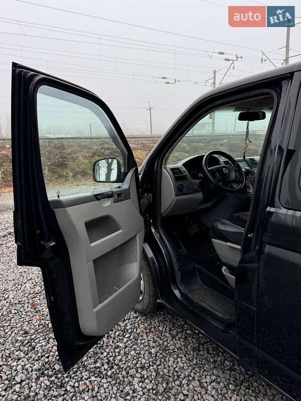 Мінівен Volkswagen Transporter 2009 в Хмельницькому