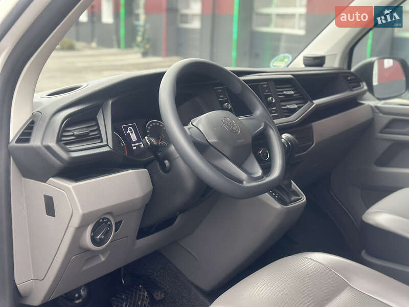 Грузовой фургон Volkswagen Transporter 2020 в Дубно