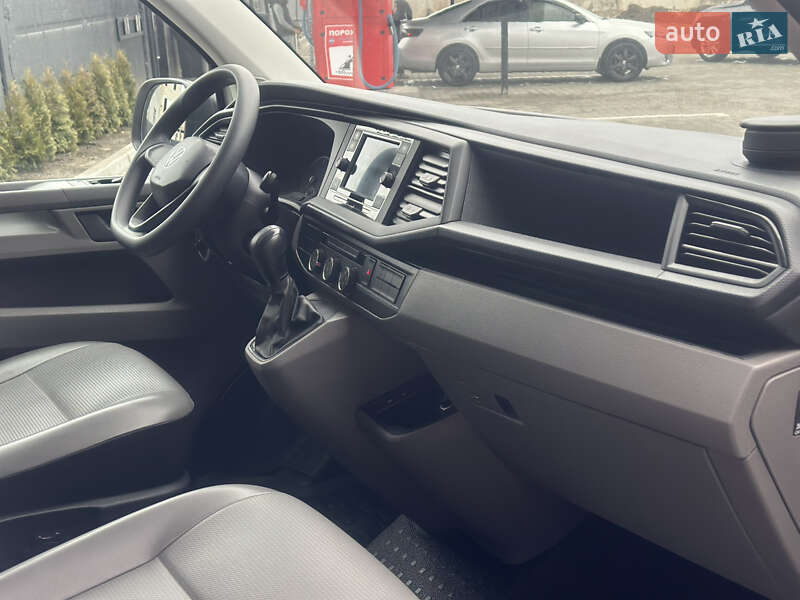 Грузовой фургон Volkswagen Transporter 2020 в Дубно
