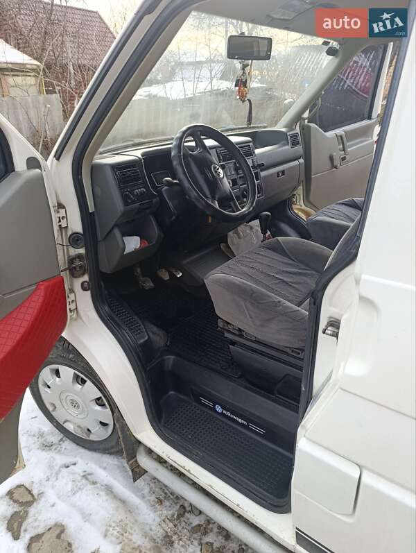 Мінівен Volkswagen Transporter 1999 в Чернівцях