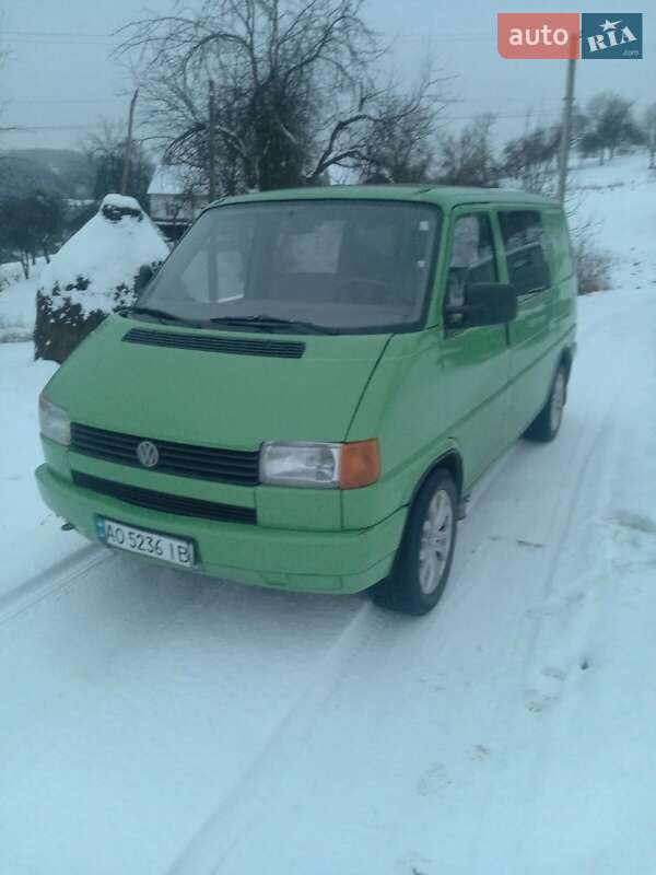 Минивэн Volkswagen Transporter 1991 в Верхнем Водяном фото 2 Минивэн Volkswagen Transporter 1991 в Верхнем Водяном