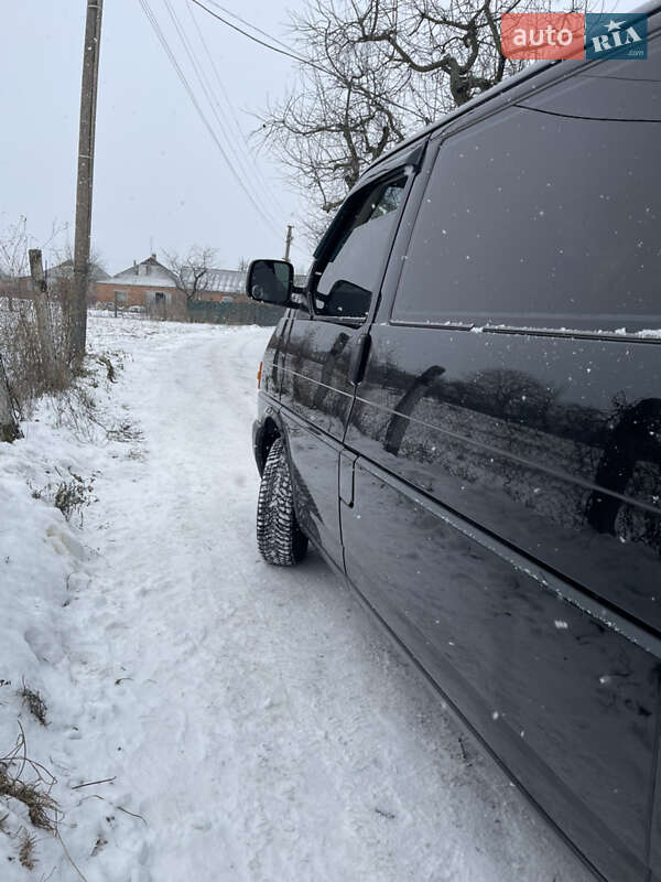 Минивэн Volkswagen Transporter 2001 в Виннице