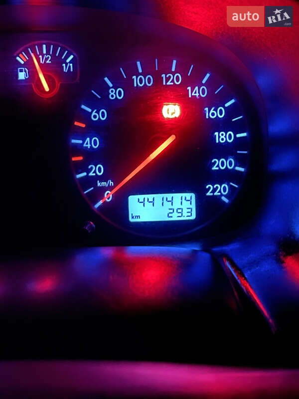 Минивэн Volkswagen Transporter 2001 в Виннице