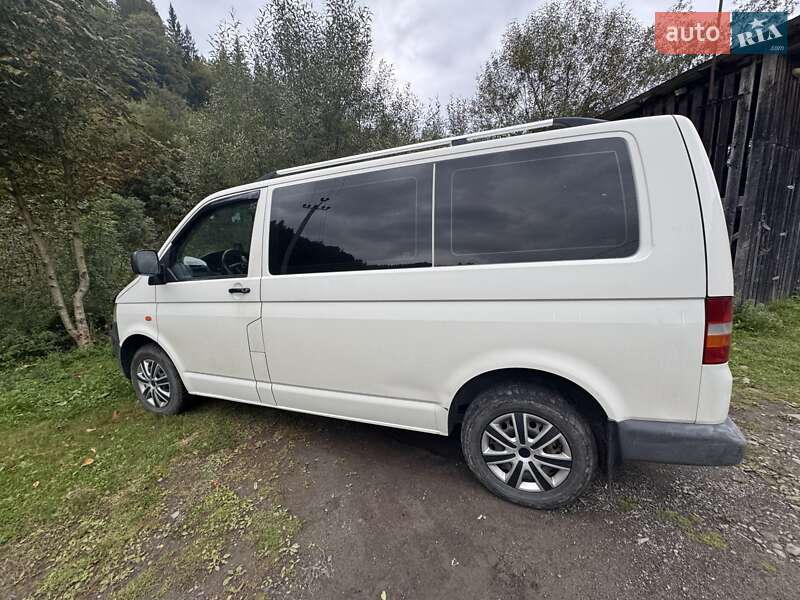 Минивэн Volkswagen Transporter 2004 в Рахове