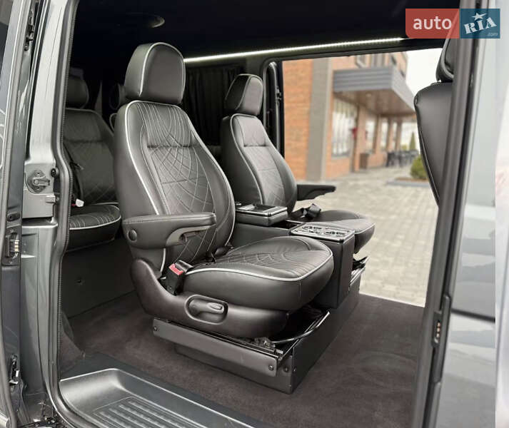 Минивэн Volkswagen Transporter 2018 в Черновцах