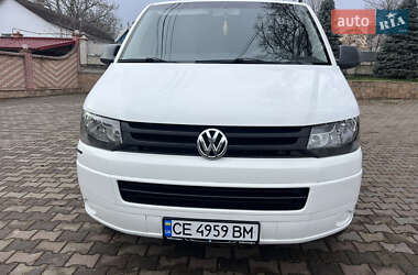 Грузовой фургон Volkswagen Transporter 2010 в Черновцах