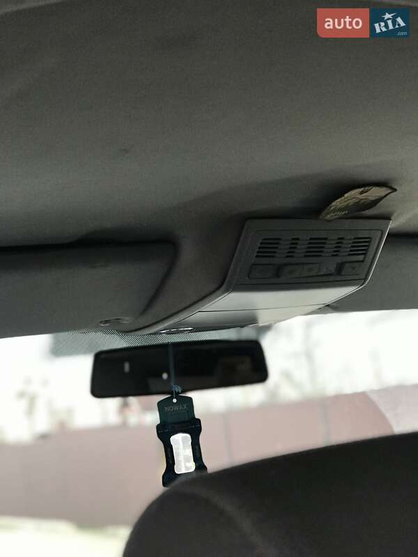 Минивэн Volkswagen Transporter 2006 в Луцке фото 6 Минивэн Volkswagen Transporter 2006 в Луцке