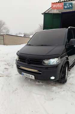 Минивэн Volkswagen Transporter 2010 в Тульчине