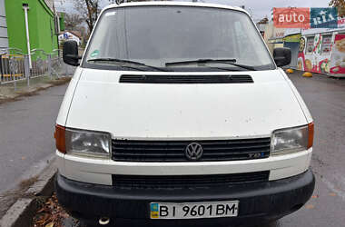 Вантажний фургон Volkswagen Transporter 2003 в Полтаві