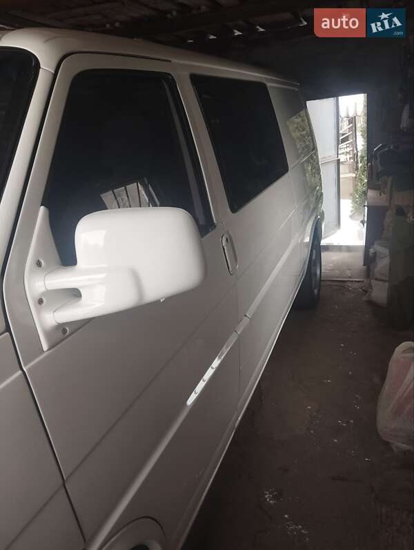 Грузопассажирский фургон Volkswagen Transporter 1999 в Харькове