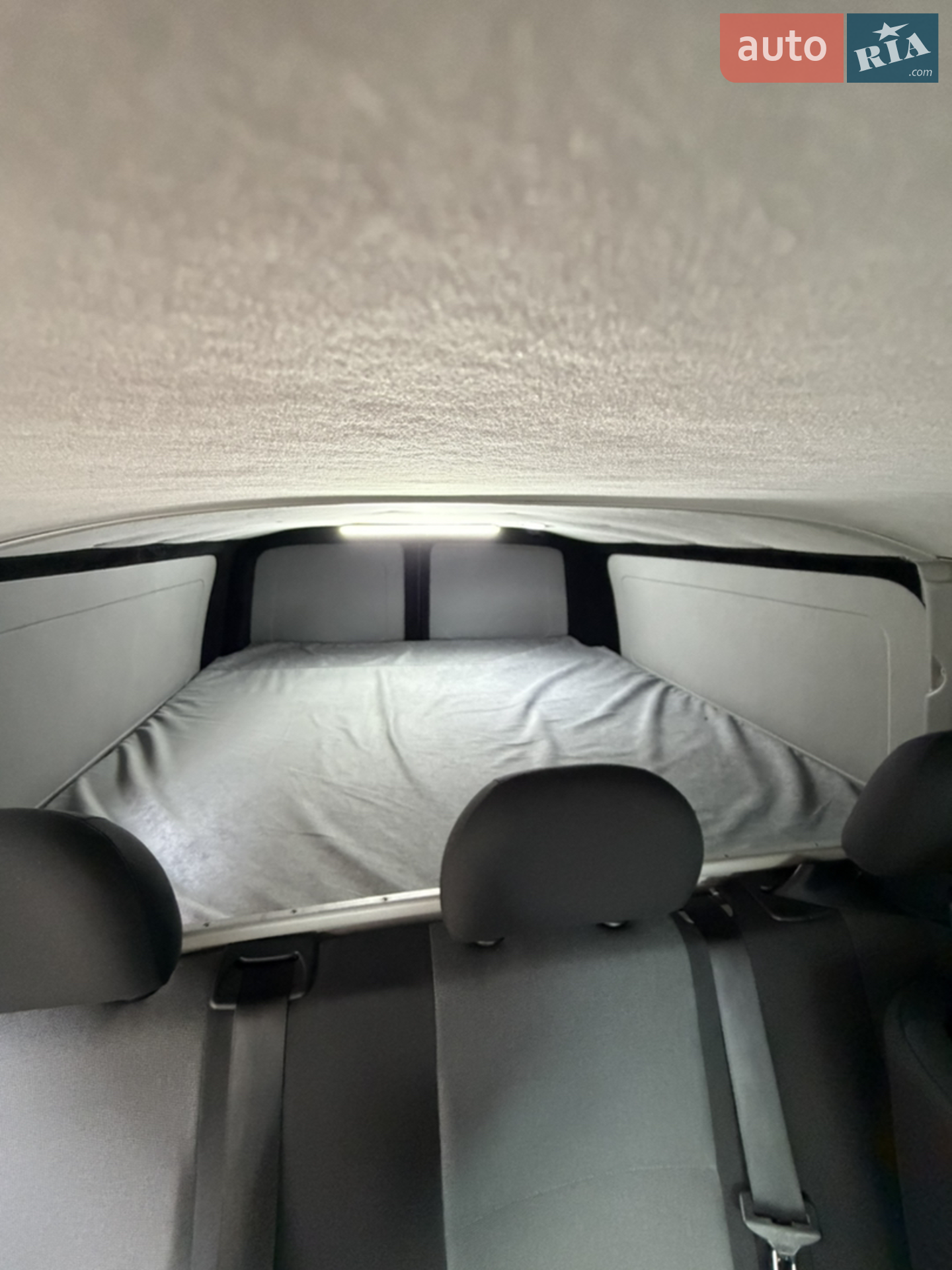 2018 Volkswagen Transporter - мініатюра 17