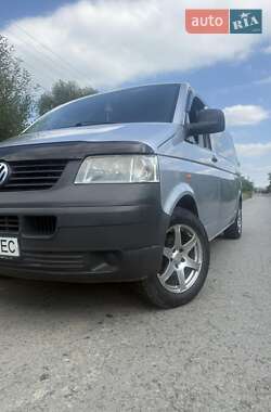 Минивэн Volkswagen Transporter 2005 в Надворной