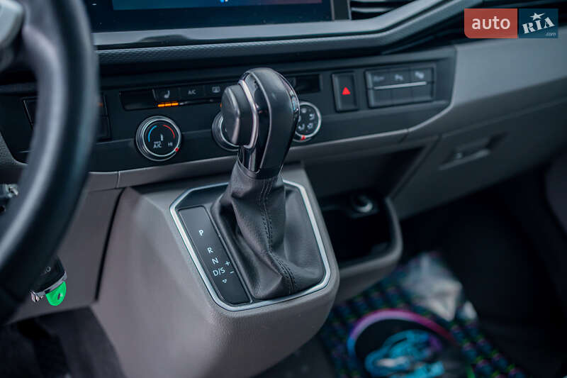 Грузовой фургон Volkswagen Transporter 2020 в Луцке