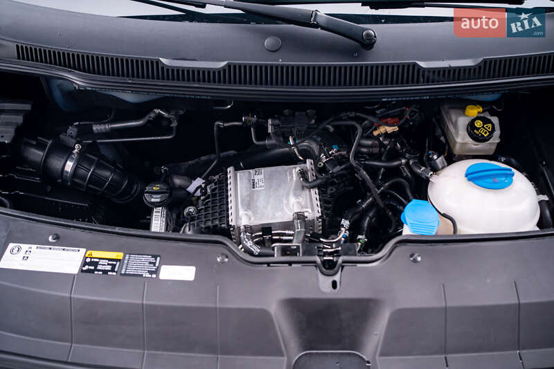 Грузовой фургон Volkswagen Transporter 2020 в Луцке