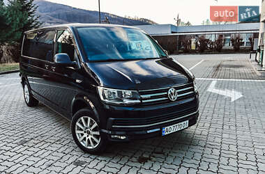 Минивэн Volkswagen Transporter 2016 в Ужгороде