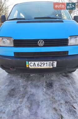 Грузопассажирский фургон Volkswagen Transporter 2000 в Черкассах