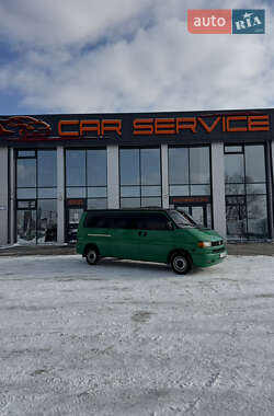 Минивэн Volkswagen Transporter 2001 в Киеве