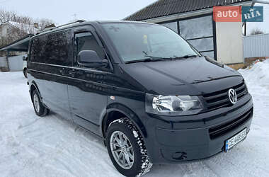 Вантажопасажирський фургон Volkswagen Transporter 2011 в Чернівцях