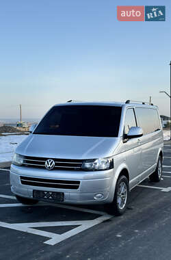 Мінівен Volkswagen Transporter 2011 в Рівному