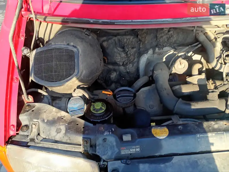 Volkswagen Transporter 2000 VIN WV1ZZZ70ZYH065109 фото оголошення 16 з 53
